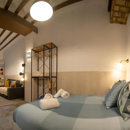 Gades Ha Loft * Кадис