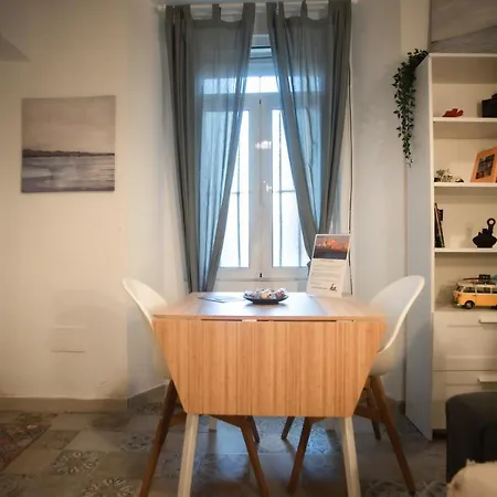 Gades Ha Loft Apartment
